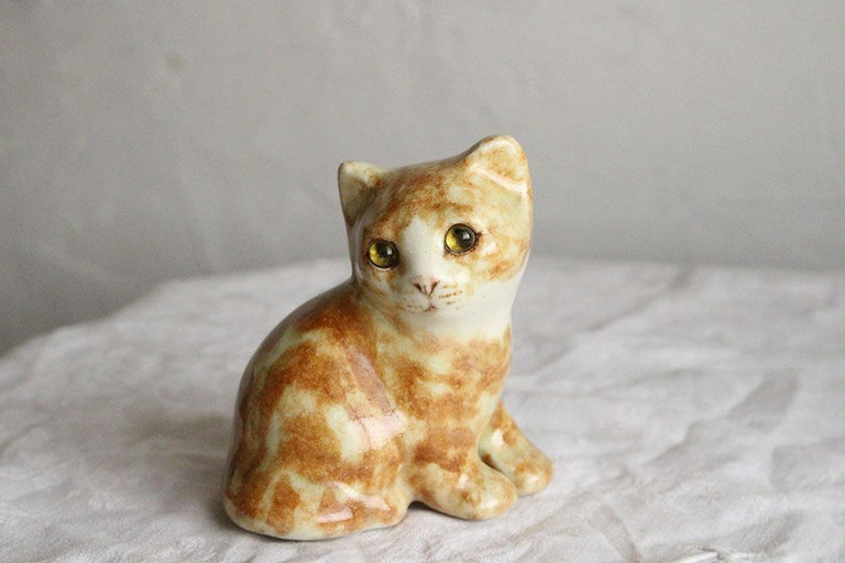 アンティーク雑貨/ビンテージ・WINSTANLEY CAT/ケンジントンキャット(子猫)