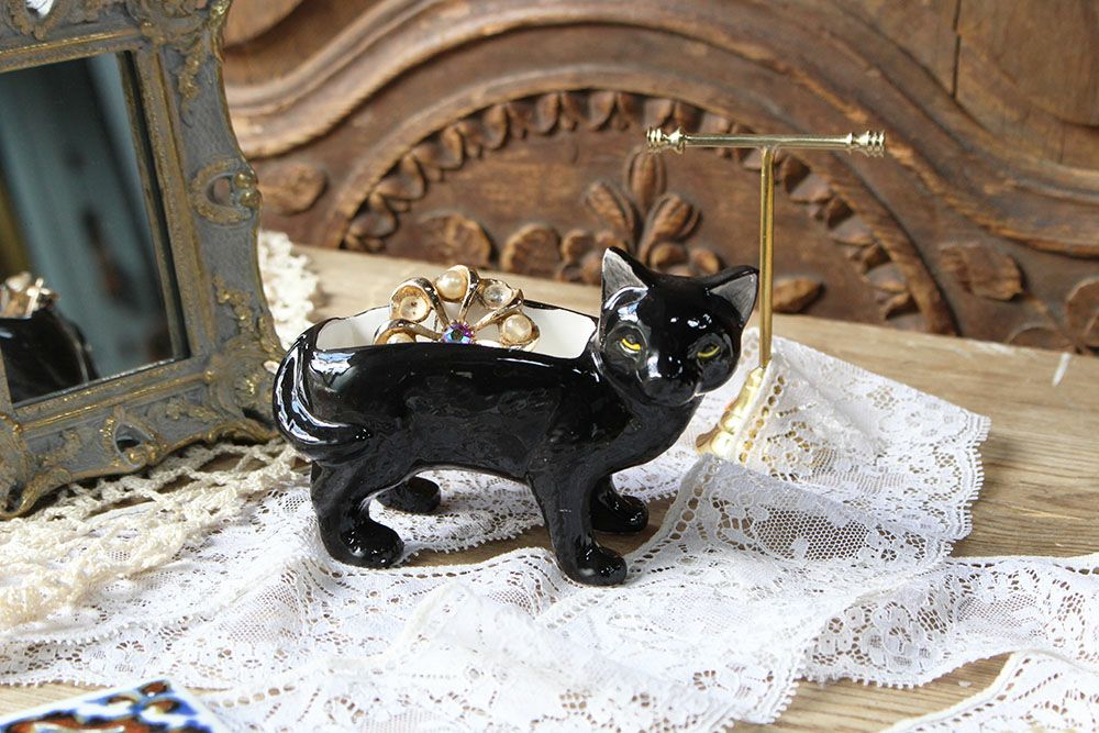 黒猫の小物入れ2