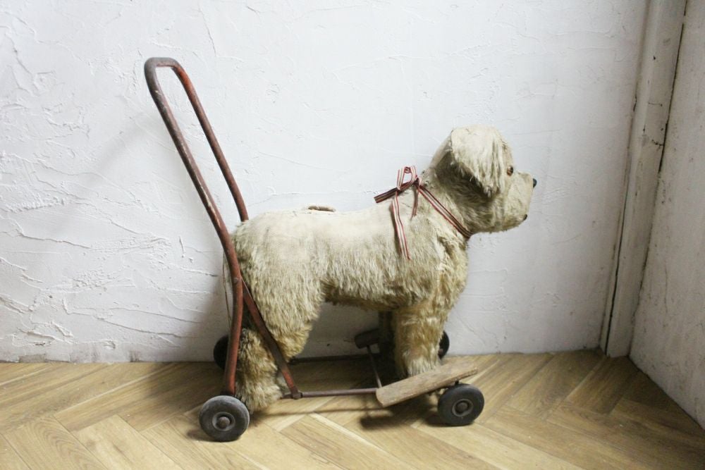 アンティーク犬の手押し車２2