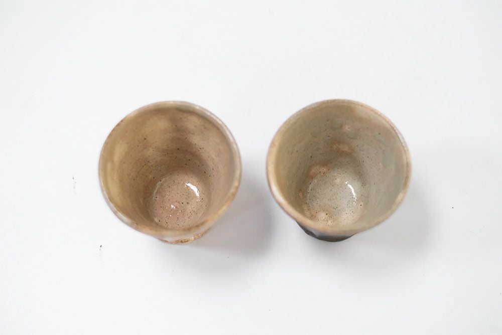 陶器のカップ3