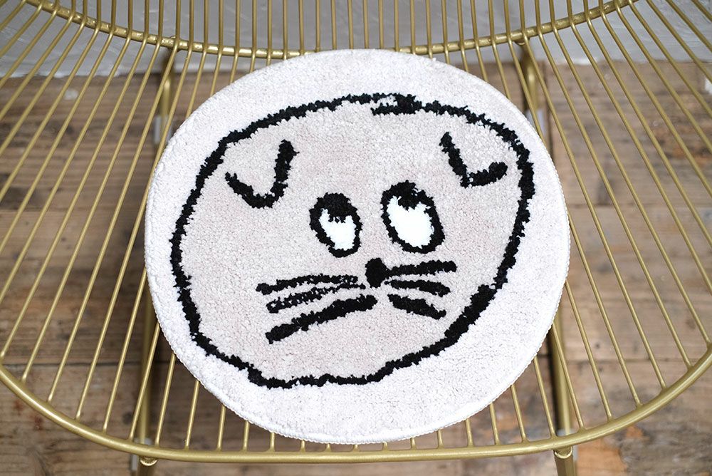 猫のイラスト　チェアマット1