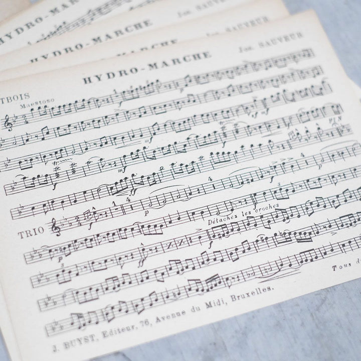 ヨーロッパアンティーク楽譜と洋書の1ページの6枚セットの通販
