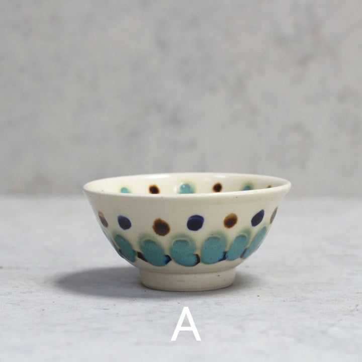 やちむん 沖縄 新里みお 水玉茶碗 陶芸作家の手作りの器 の通販
