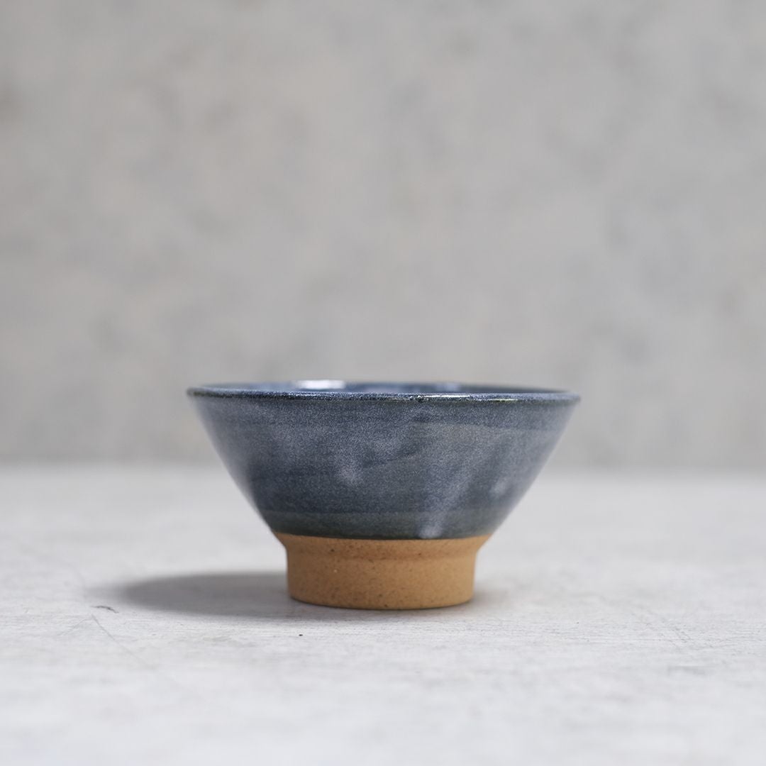 美濃焼 茶碗 青 飯椀 手触りの良い土の質感11