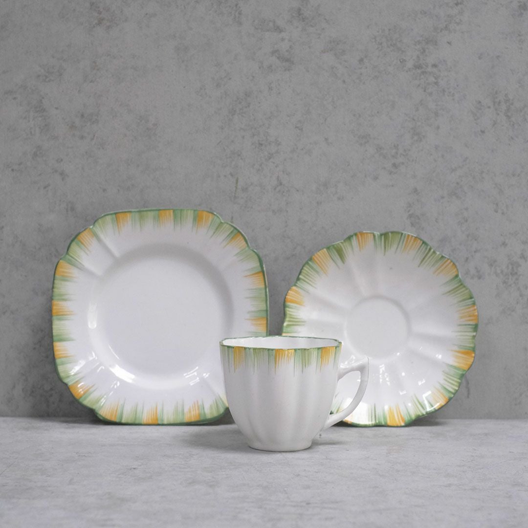 アンティーク ティーカップトリオ アールデコ イギリス MELBA BONE CHINA メルバ3