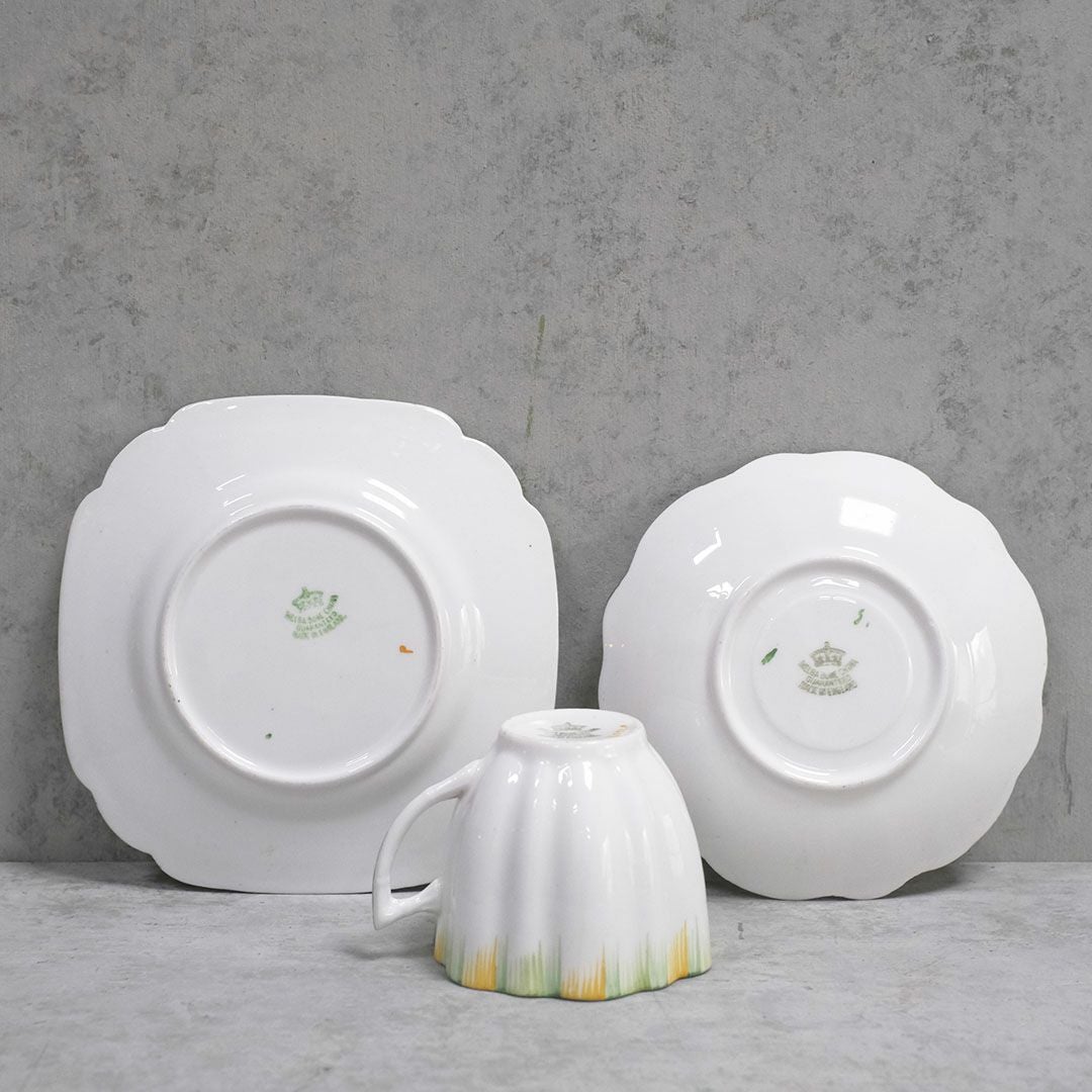 アンティーク ティーカップトリオ アールデコ イギリス MELBA BONE CHINA メルバ9