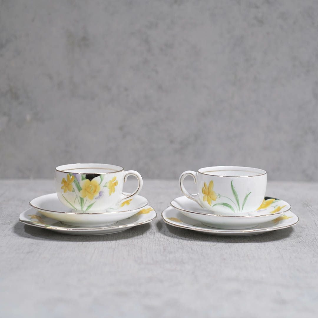 アンティークティーカップトリオ GLADSTONE CHINA イギリス GP&CO2