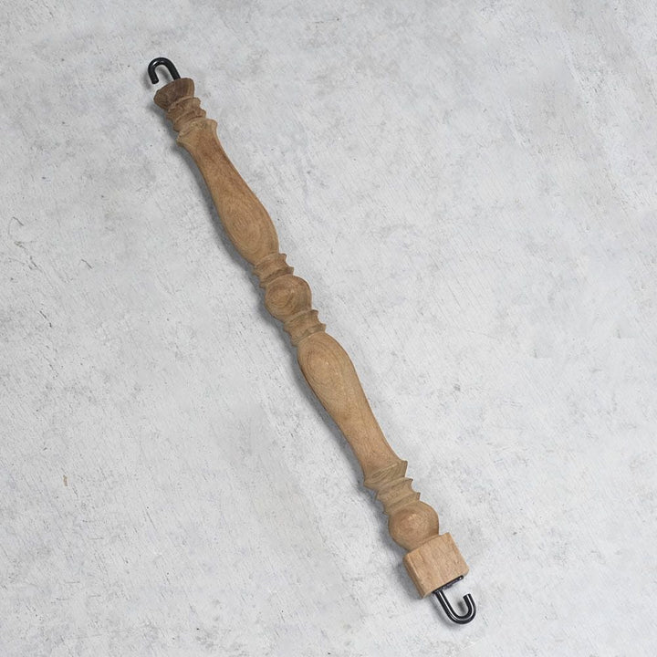 古材のウッドスピンドルフック L6