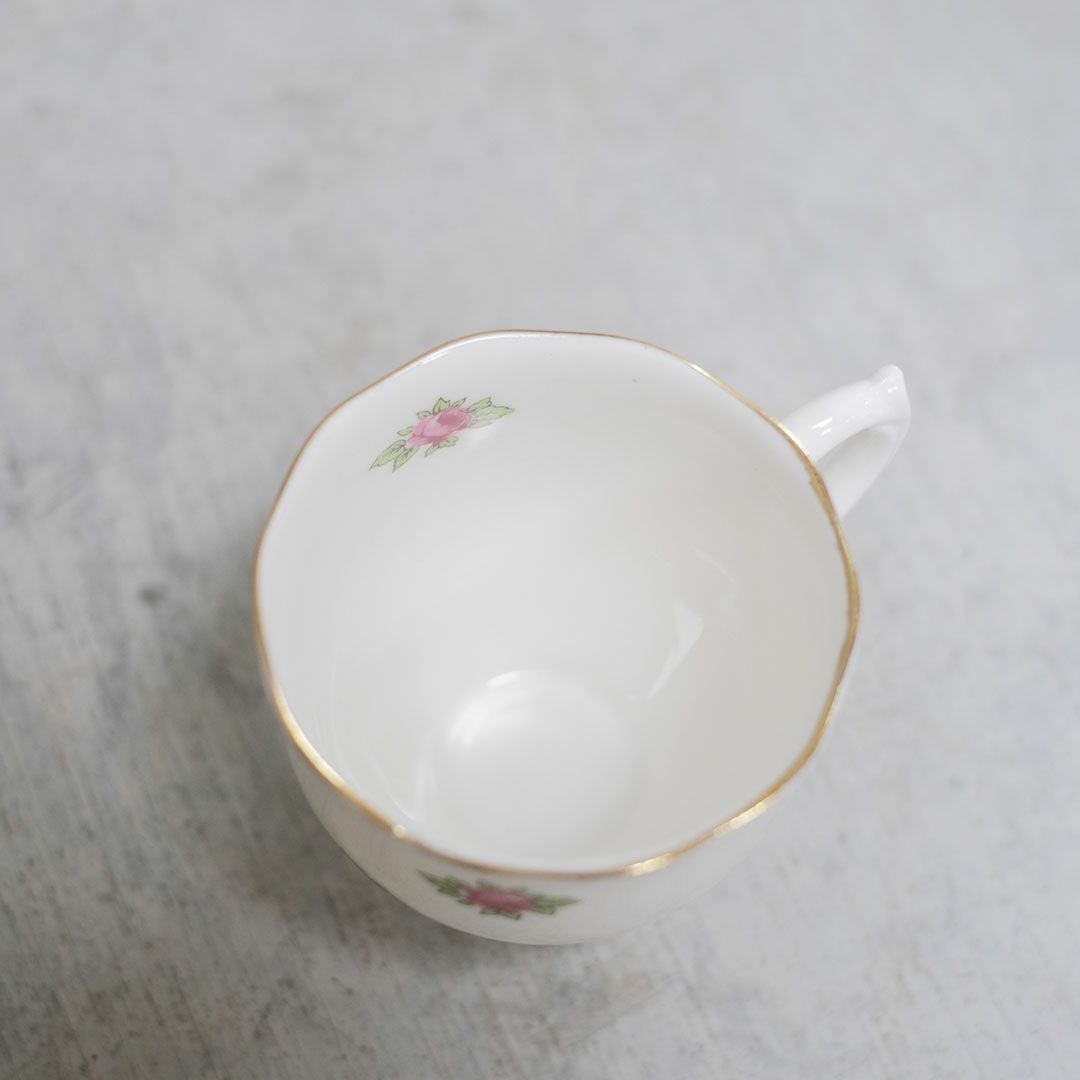アンティーク Roslyn China ティーカップトリオ ミルクジャグ シュガーボウル アンティーク食器3
