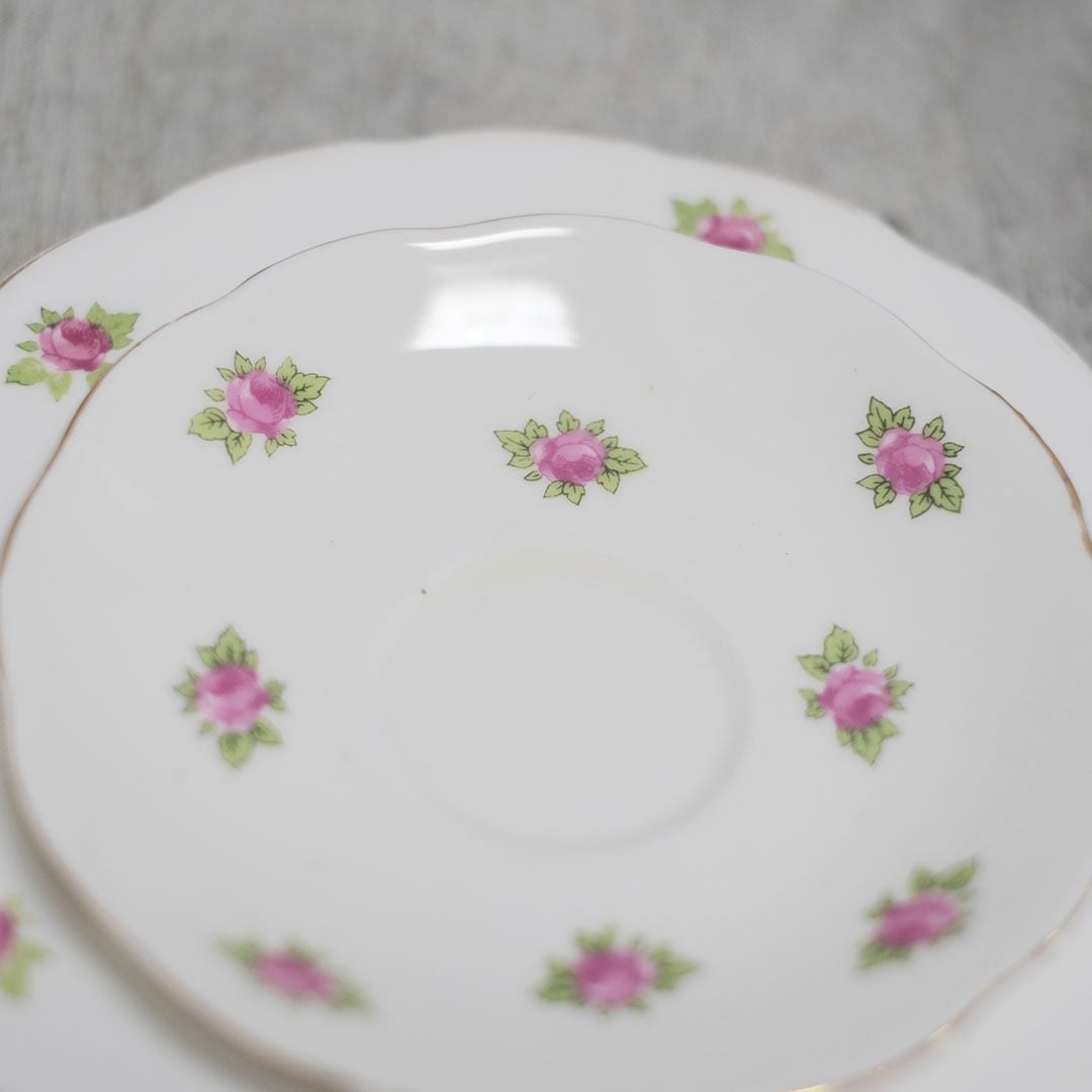 アンティーク Roslyn China ティーカップトリオ ミルクジャグ シュガーボウル アンティーク食器4