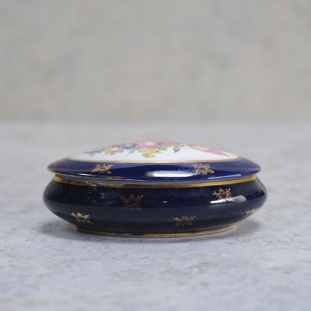 アンティーク小物入れ LIMOGES(リモージュ) フランス 陶器のケース3