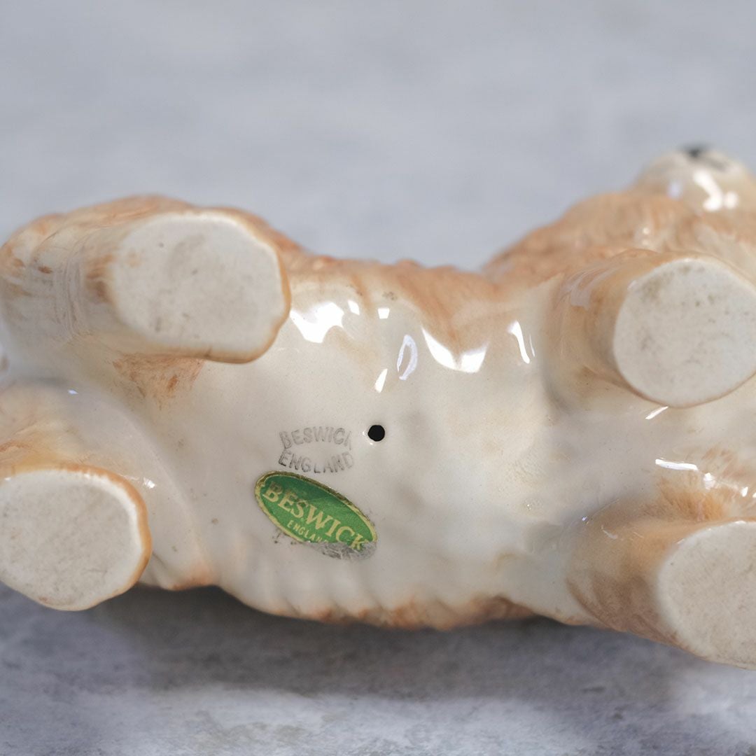 ヴィンテージフィギュリン 猫の置物 イギリス BESWICK ベスウィック99
