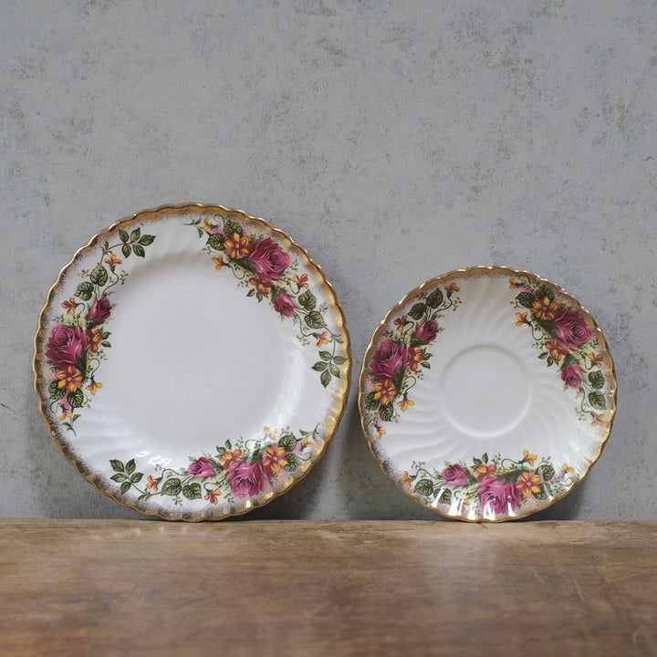 ヴィンテージ ティーカップトリオ Washington Pottery (Staffordshire) Ltd イングリッシュローズ 薔薇 アンティーク食器66
