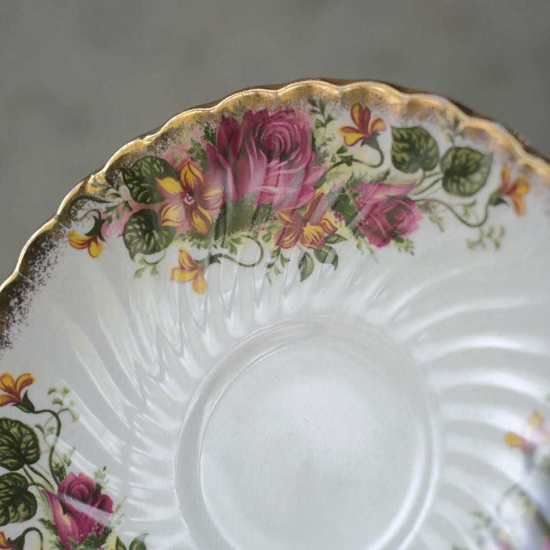 ヴィンテージ ティーカップトリオ Washington Pottery (Staffordshire) Ltd イングリッシュローズ 薔薇 アンティーク食器77