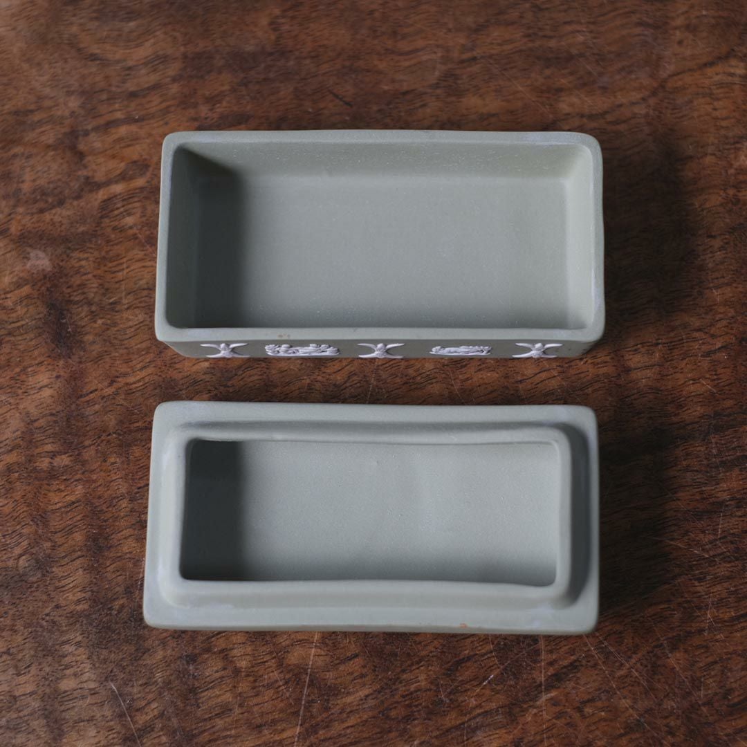 ヴィンテージ WEDGWOODジャスパー トリンケットボックス セージグリーン66