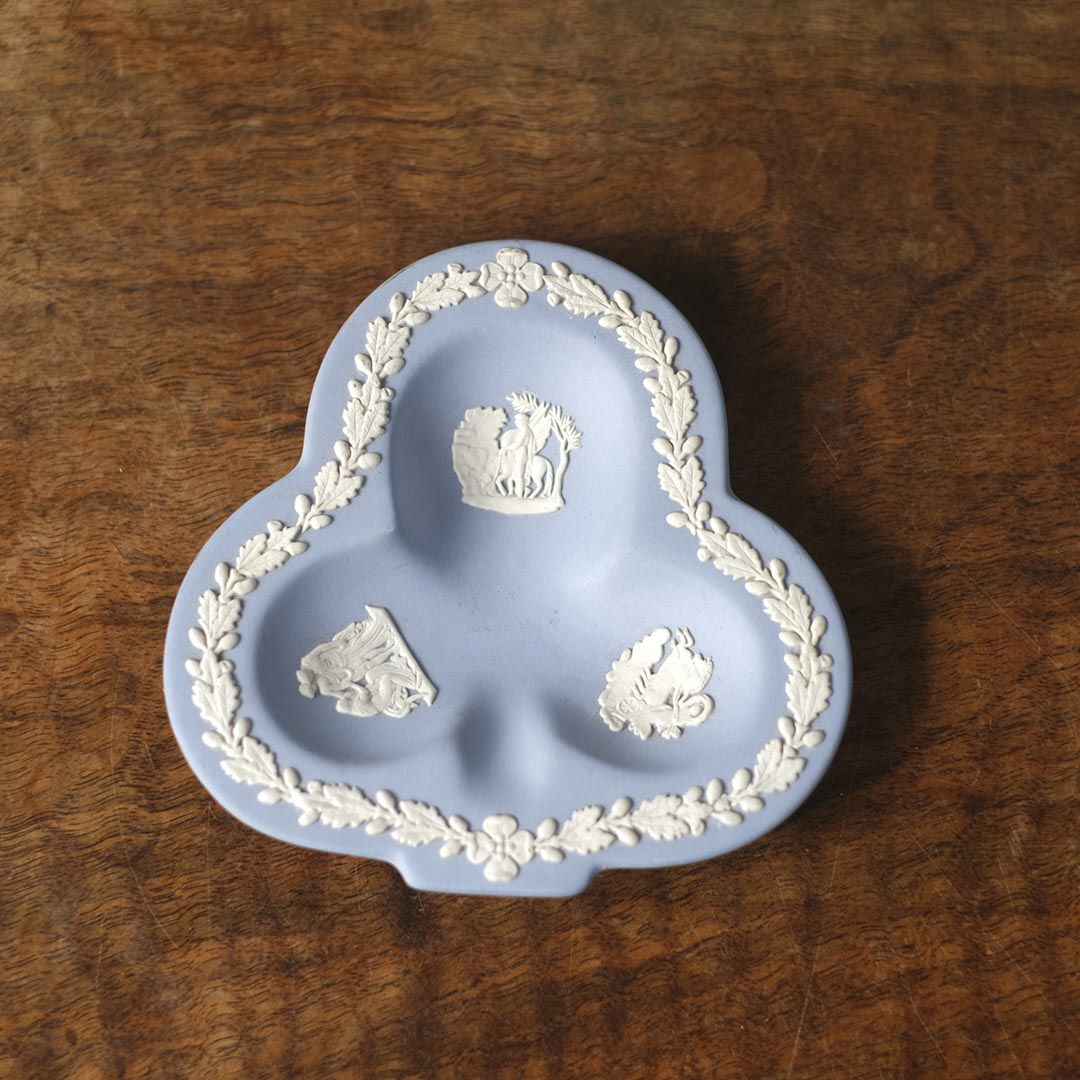 ヴィンテージ WEDGWOODジャスパー プレート ストーンウェア クローバー型 イギリス11