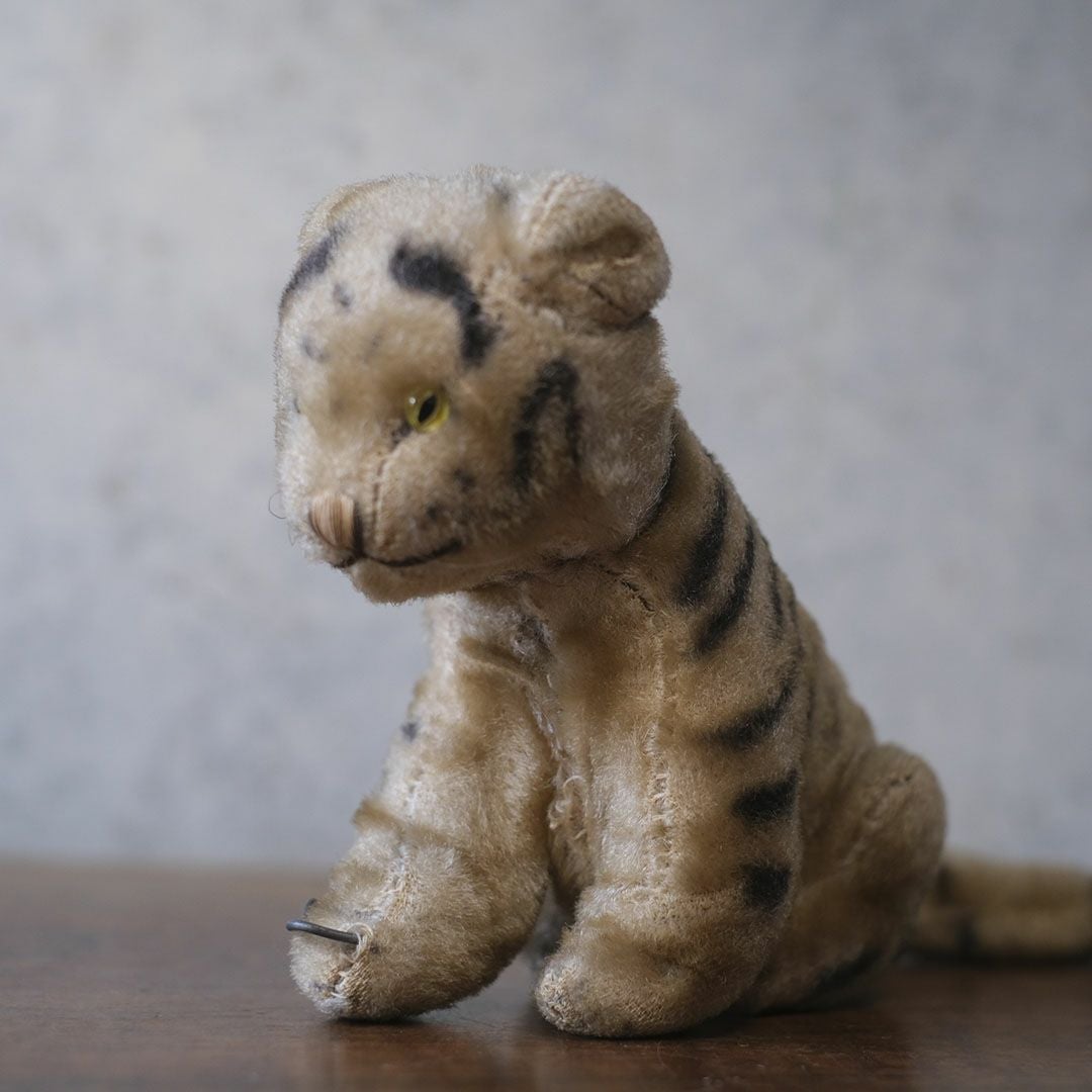 ヴィンテージ シュタイフ社 ぬいぐるみ トラ お座りポーズ（Sitting Tiger） ドイツ55