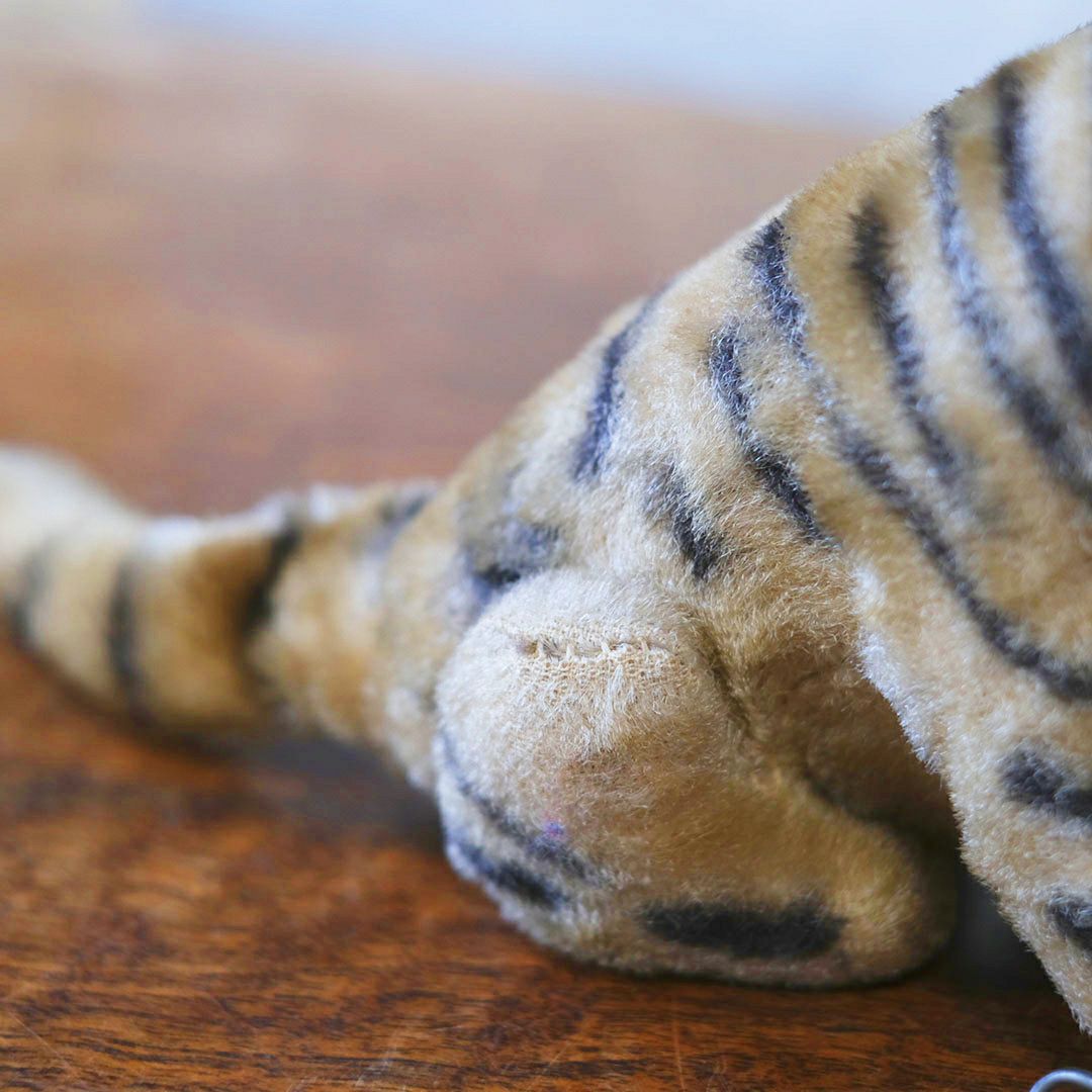 ヴィンテージ シュタイフ社 ぬいぐるみ トラ お座りポーズ（Sitting Tiger） ドイツ88