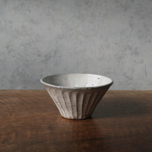 MALTOオリジナル 飯茶碗 しのぎ 粉引き 高円寺 本島幸雄・作