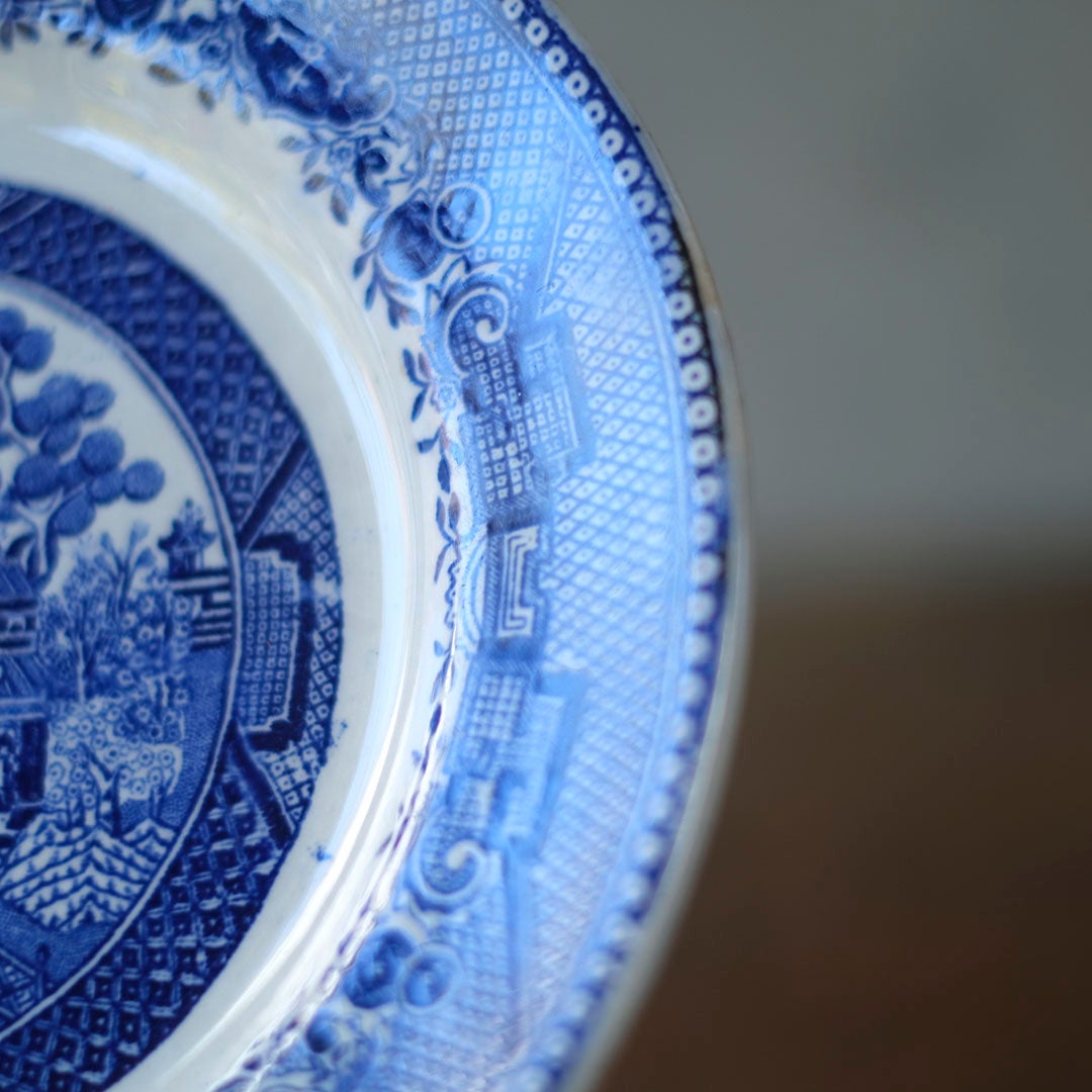 アンティーク ジアン ブルーウィロー プレート 裏面バックスタンプ GIEN FRANCE PORCELAINE OPAQUEのクローズアップ7