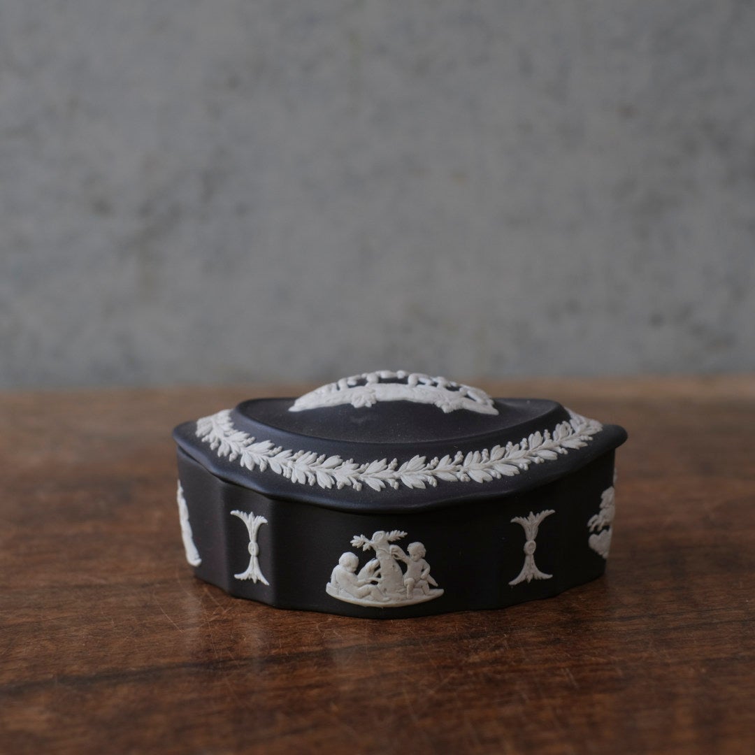 ヴィンテージウェッジウッド WEDGWOOD ジャスパートリンケットボックス 貴重な黒 イギリス11