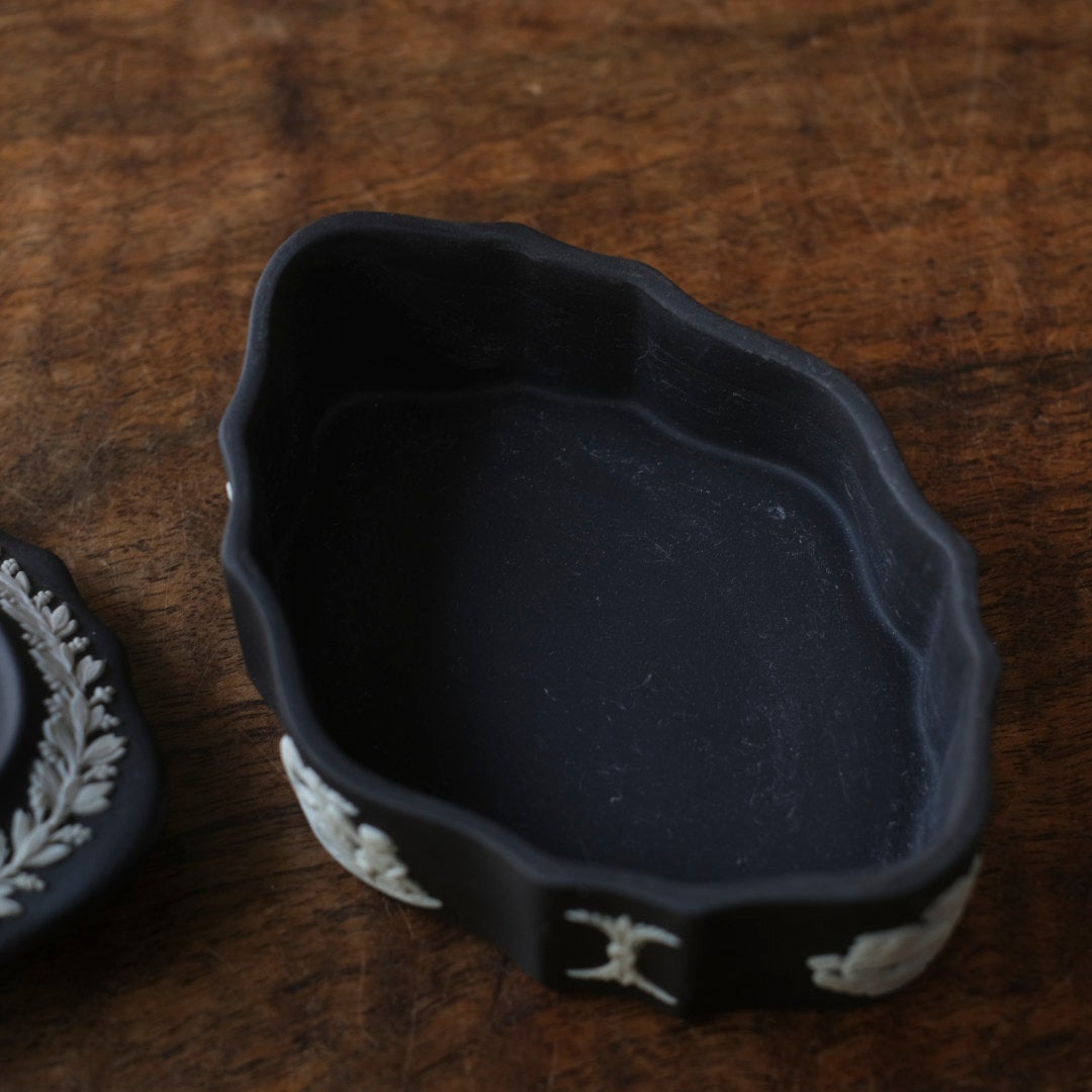 ヴィンテージウェッジウッド WEDGWOOD ジャスパートリンケットボックス 貴重な黒 イギリス66
