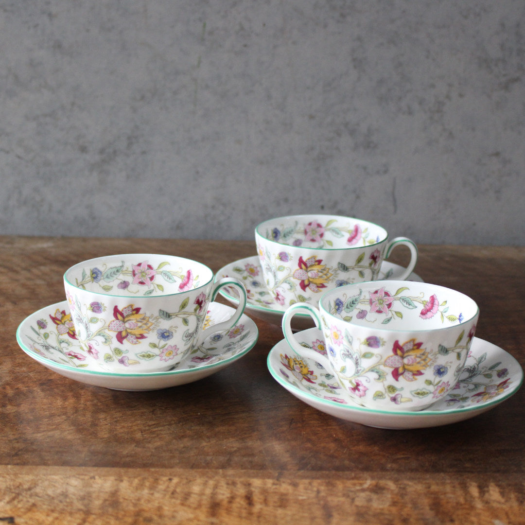 ヴィンテージティーカップトリオ MINTON Haddon Hall ミントン