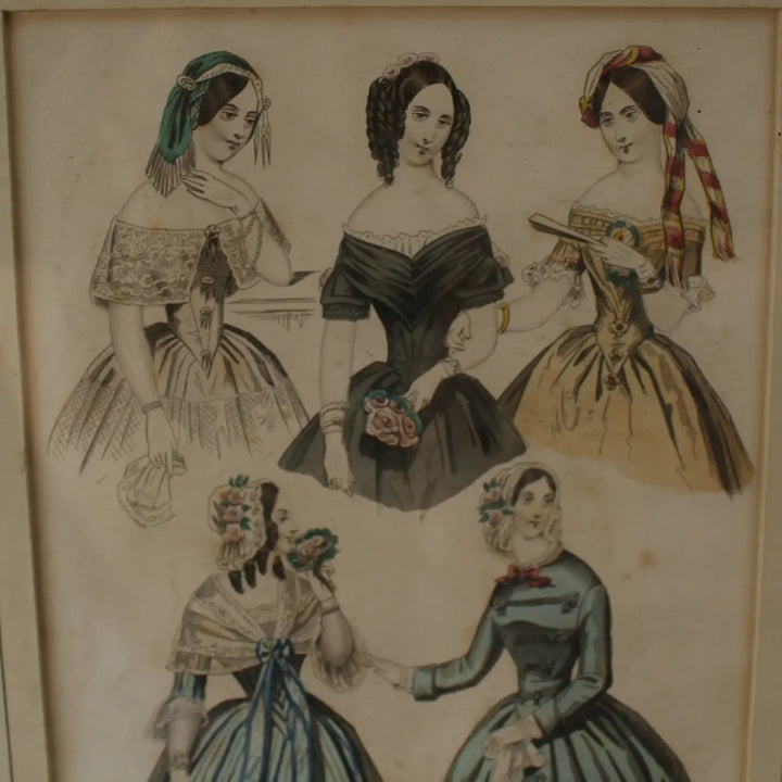 アンティーク 手彩色ファッション版画 1846年 フランス 5人の貴婦人を描いた版画のアップ