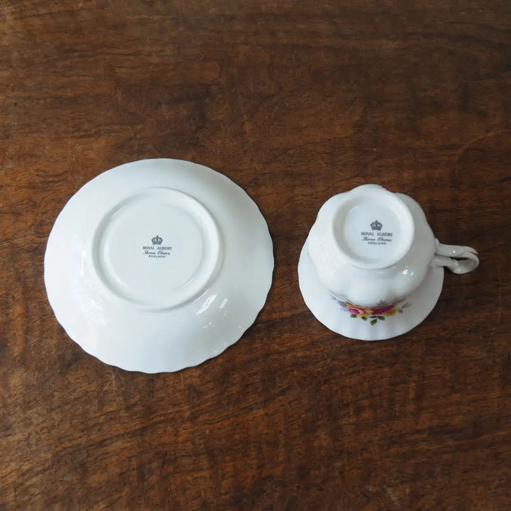ヴィンテージ ティーカップトリオ Royal Albert ロイヤルアルバート  Nosega イギリス