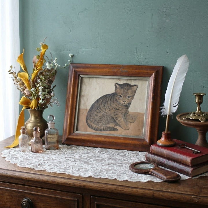 1900年代初期フランスのアンティークプリント、木製フレーム入りの子猫画1