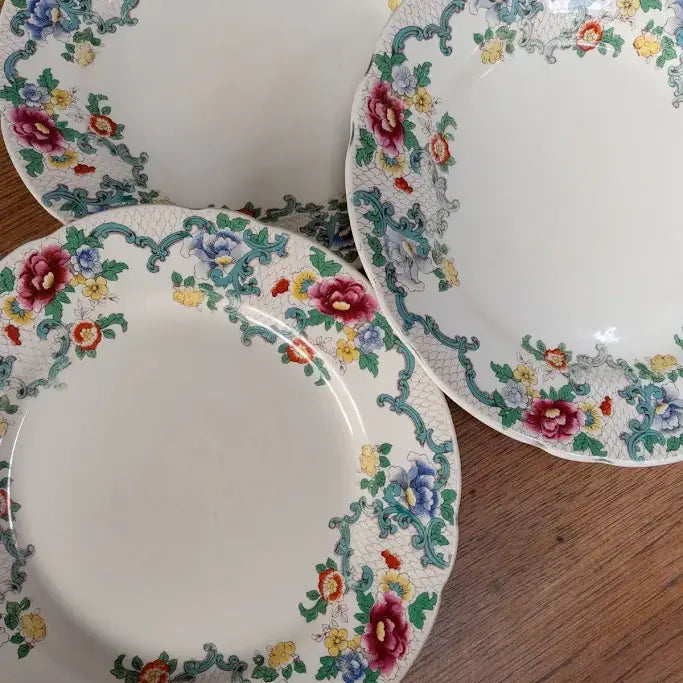 アンティーク 皿 Victoria Royal Grafton ロイヤルグラフトン イギリス