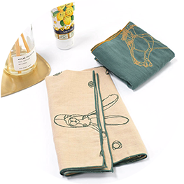 “刺繍ハンカチ”