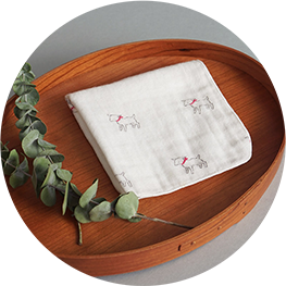 “ガーゼハンカチ"