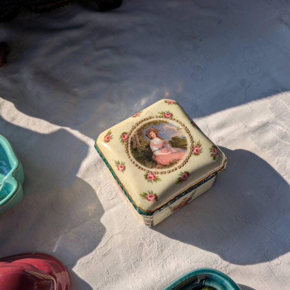 ヴィンテージ箱