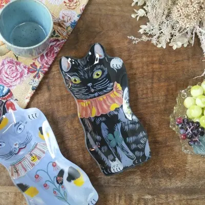 ガラストレイ 招き猫 ラッキーキャット 黒