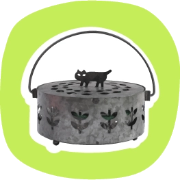 “猫の蚊取り線香立て”