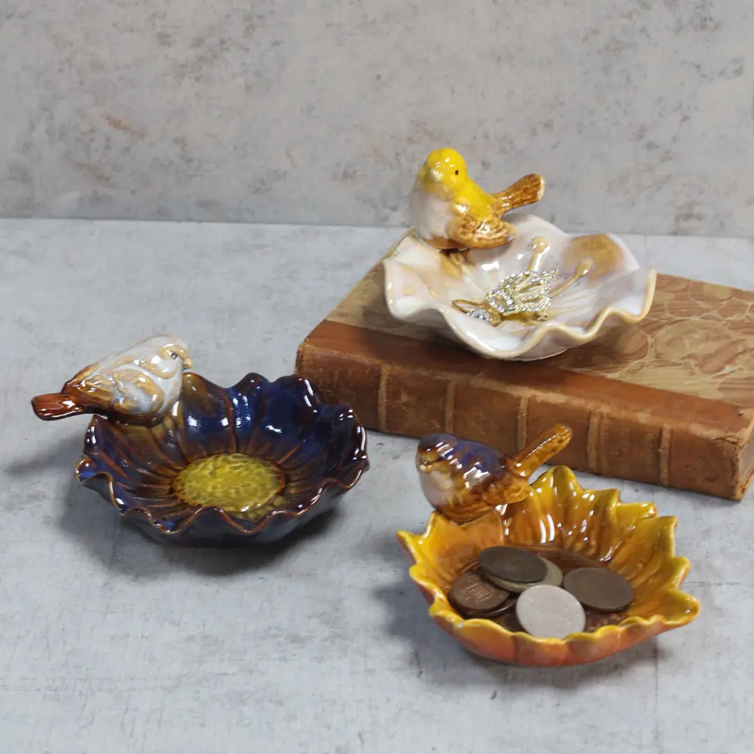 陶器のバードトレイ 花と小鳥 アクセサリー 収納