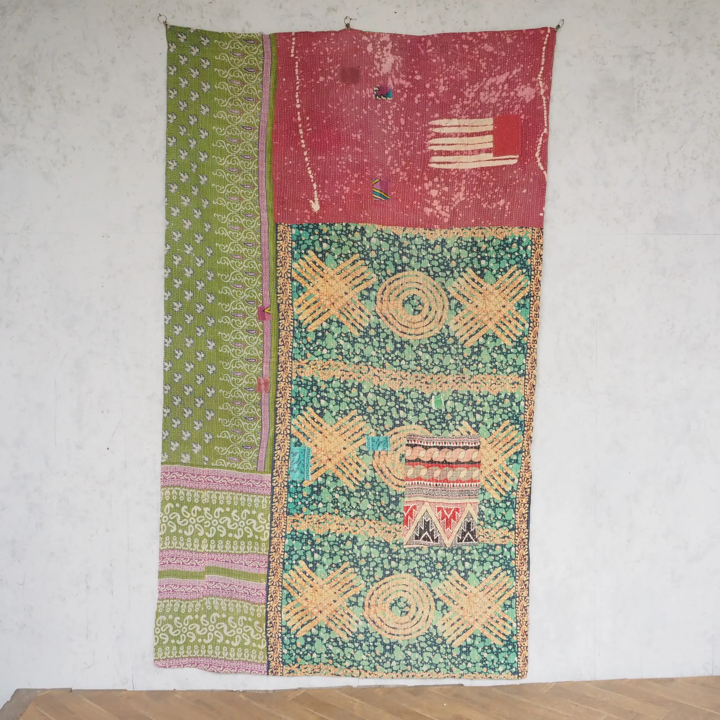 KANTHA(カンタ)パッチワーク刺し子の大判ファブリック